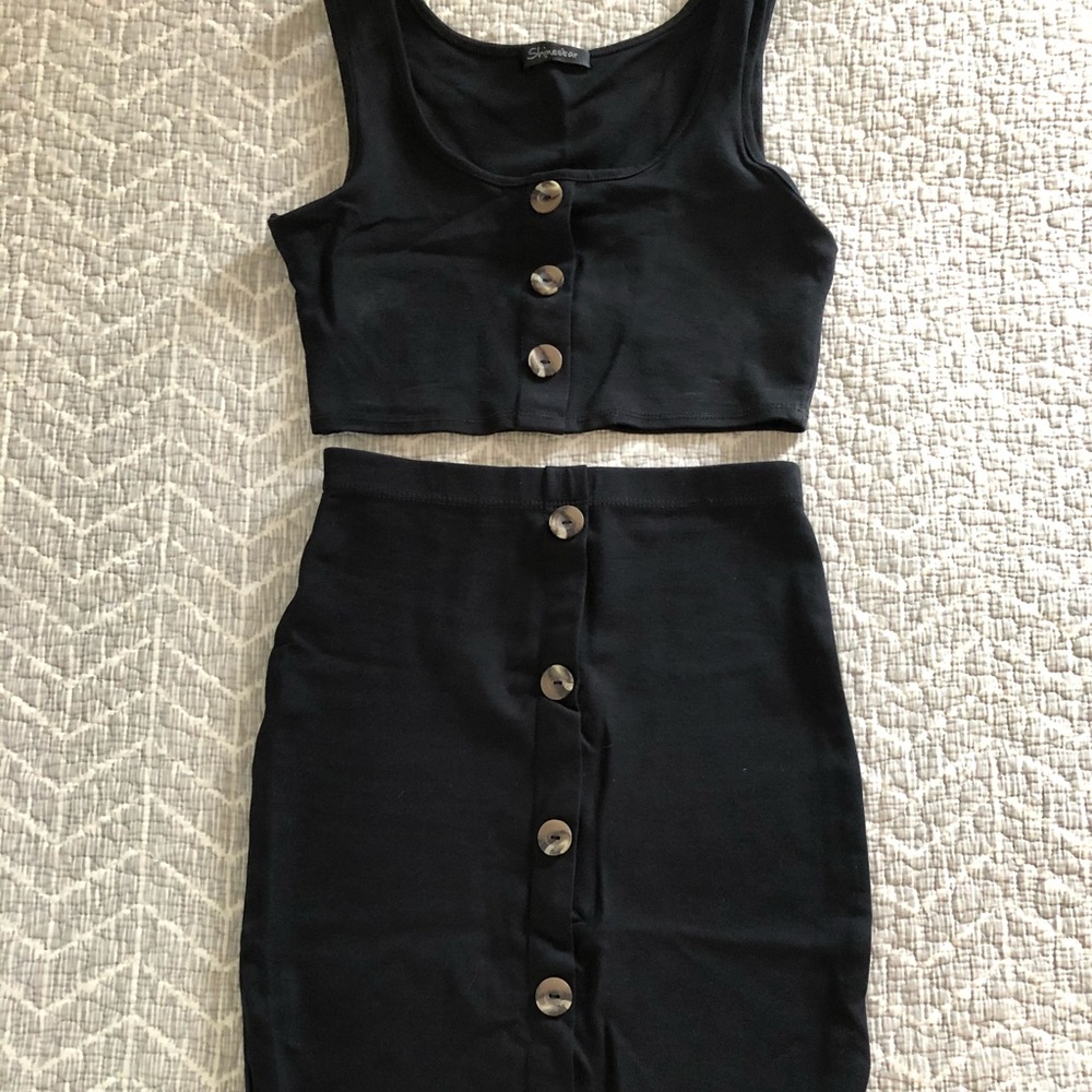 SHINESTAR halter top and midi skirt SET